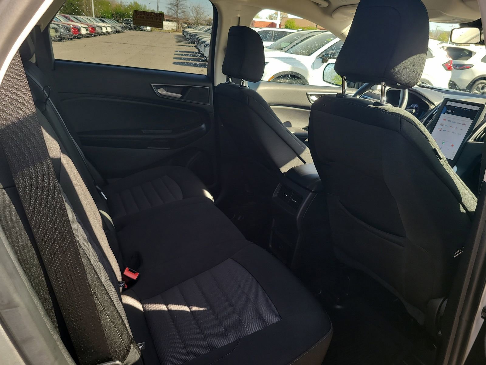 Used 2024 Ford Edge SE AWD/4WD image 25