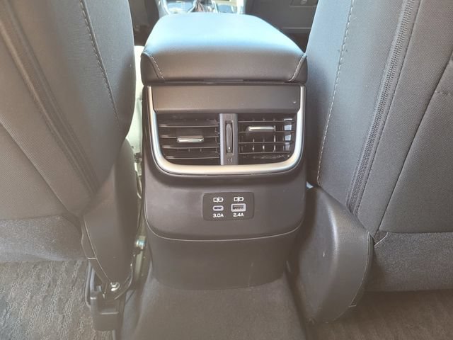 Used 2024 Subaru Outback Premium AWD/4WD image 17