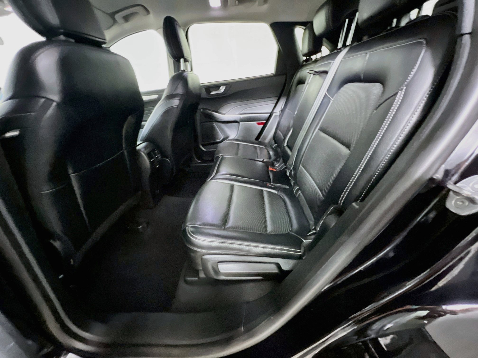 Used 2021 Ford Escape SEL FWD image 29
