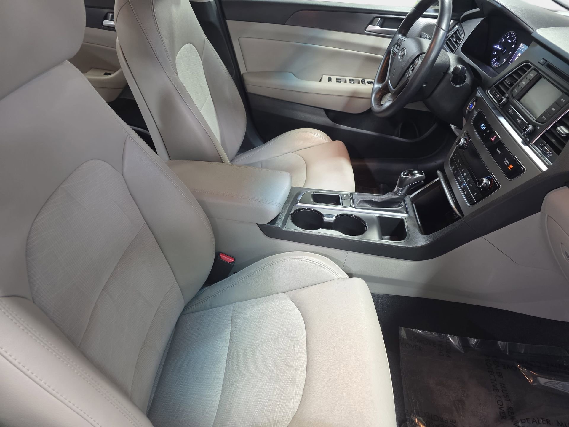 Used 2015 Hyundai Sonata Sport w/ Option Group 03 image 10