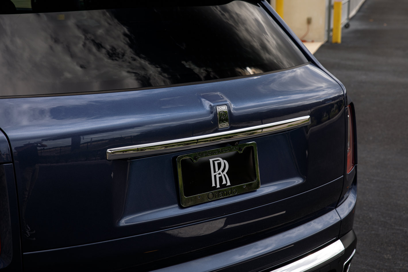 Certified 2019 Rolls-Royce Cullinan AWD/4WD image 9