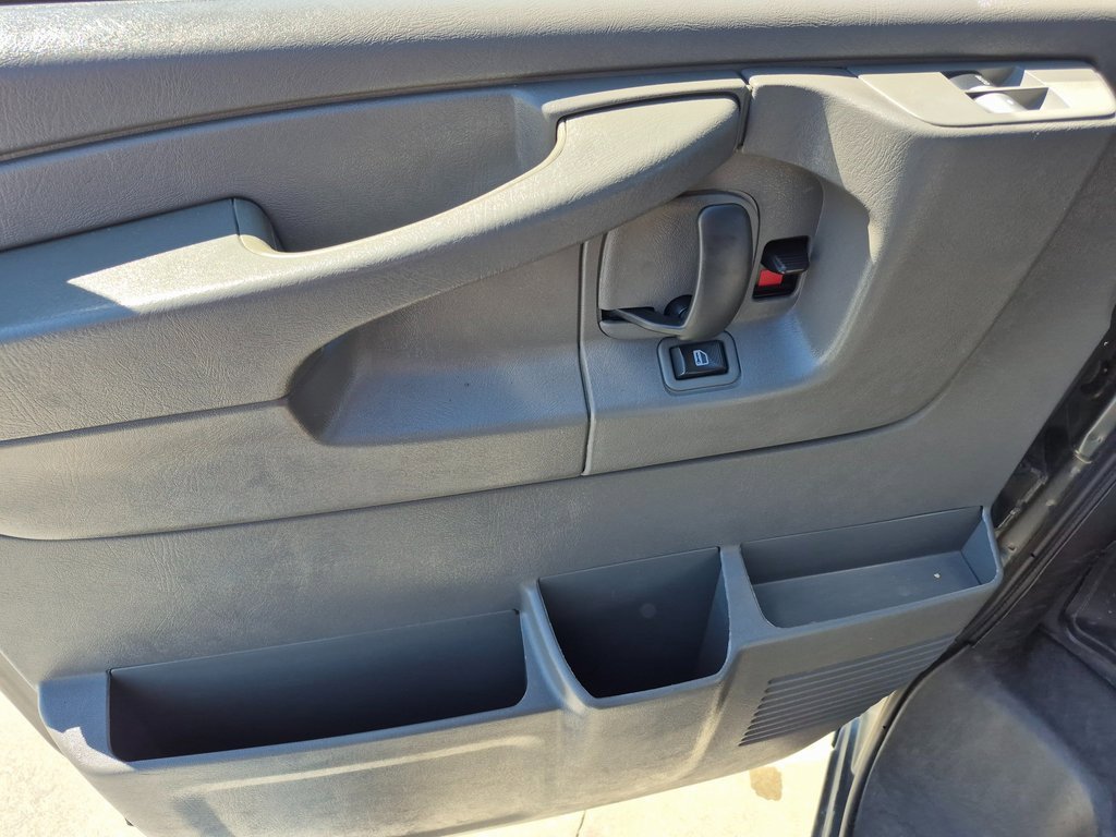 Used 2014 Chevrolet Express 3500 LT w/ LT Preferred Equipment Group image 13