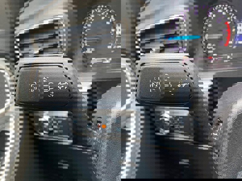 Certified 2022 Ford Explorer XLT w/ Equipment Group 202A image 71