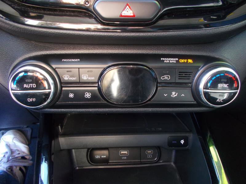 Used 2023 Kia Soul GT-Line FWD image 28