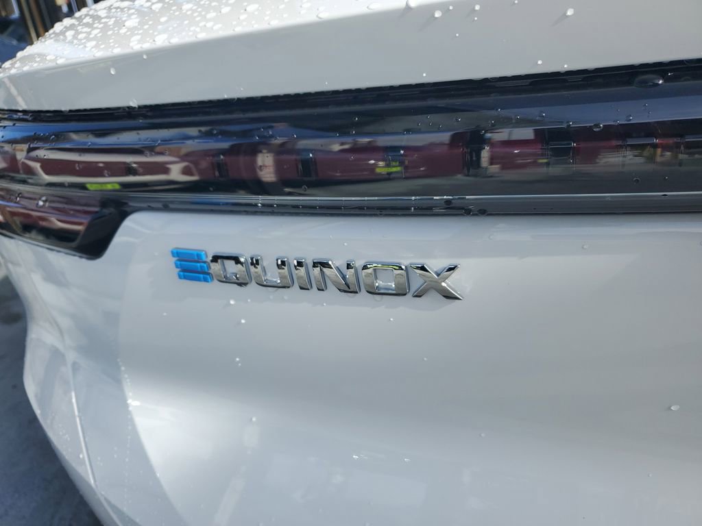 New 2026 Chevrolet Equinox EV LT image 7
