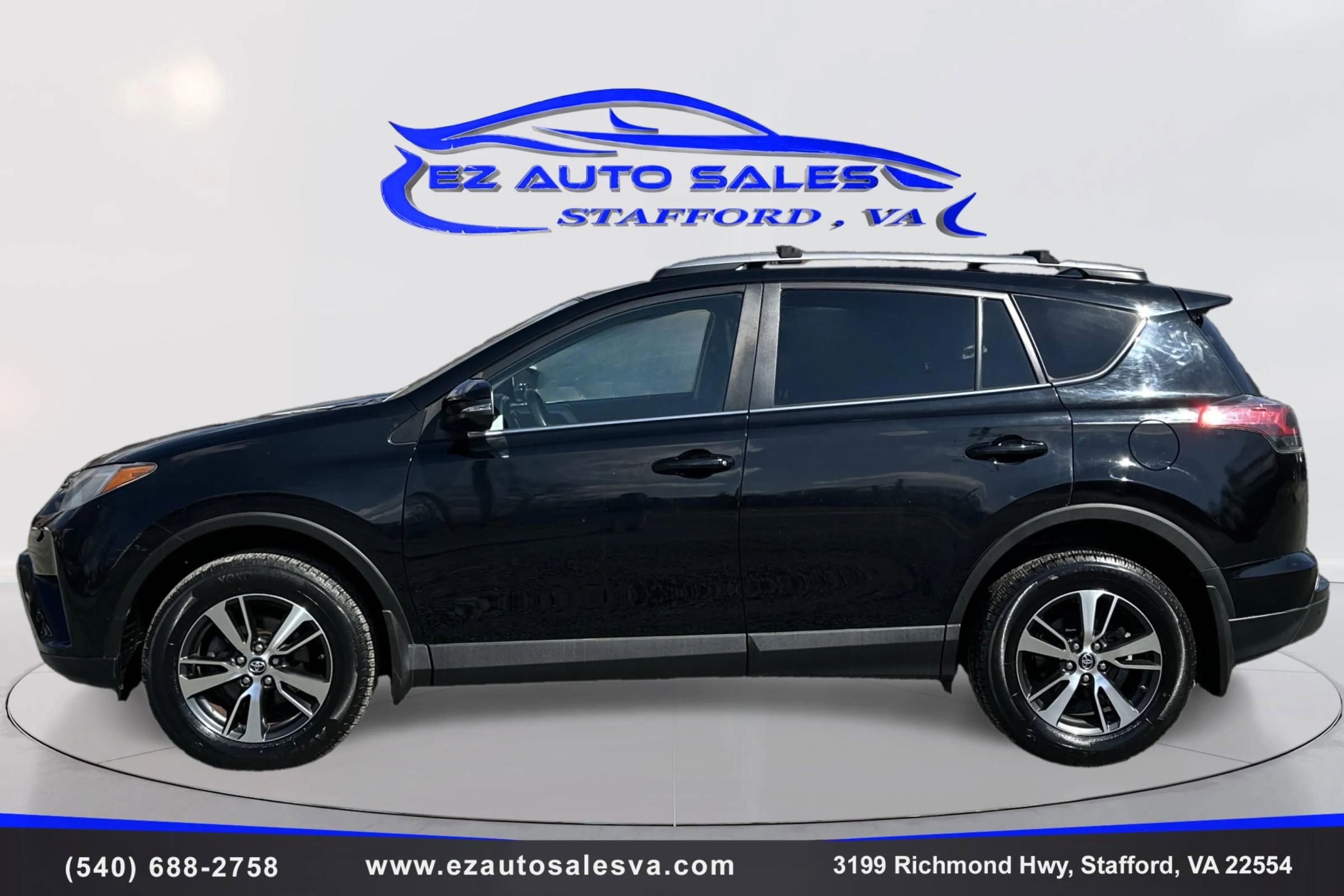 Used 2018 Toyota RAV4 XLE image 8