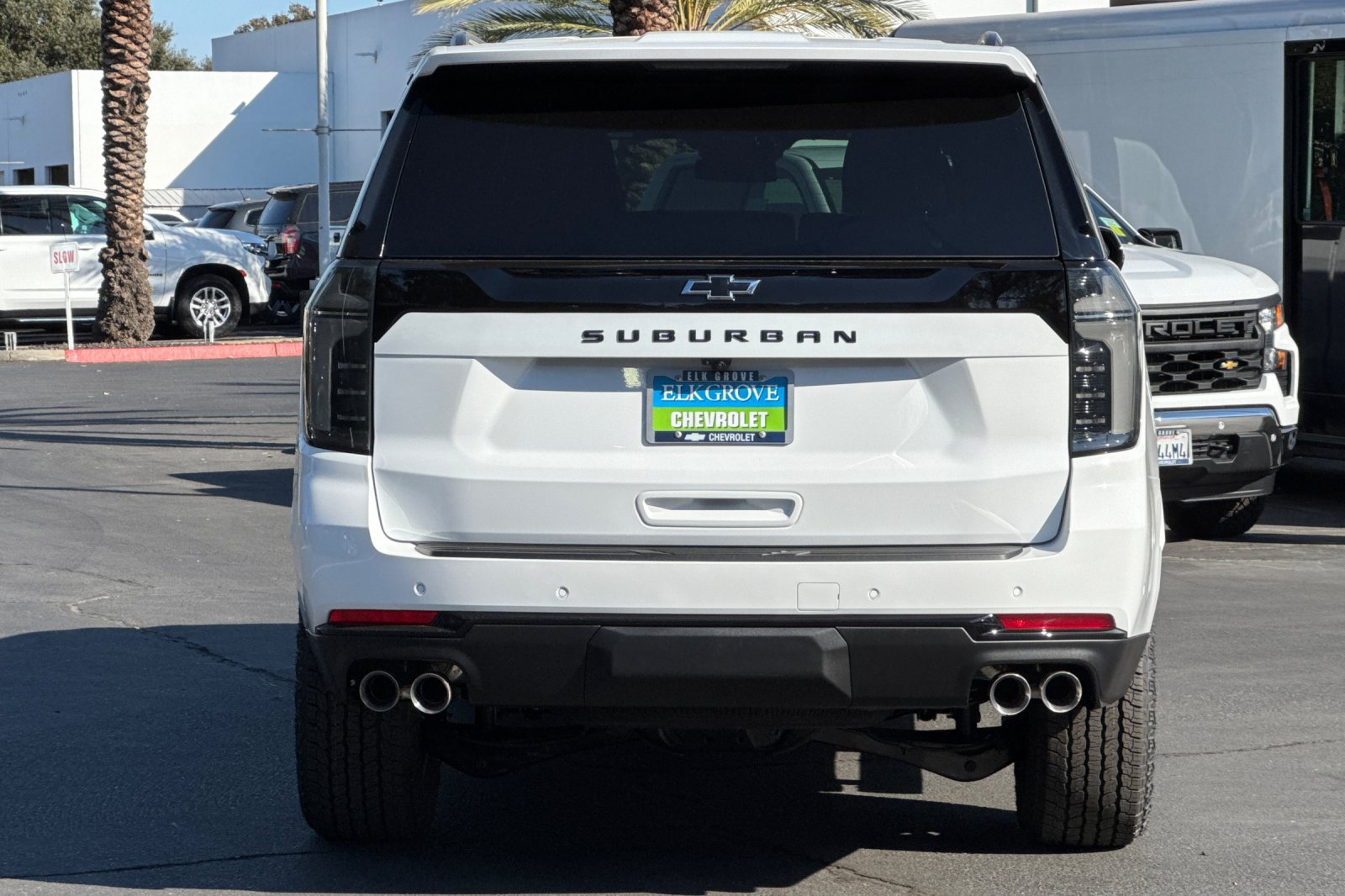 New 2027 Chevrolet Suburban Z71 w/ Comfort Package AWD/4WD image 4