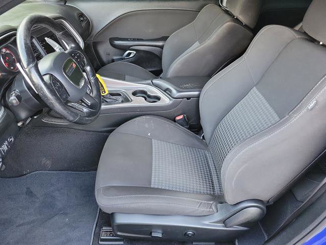 Used 2020 Dodge Challenger GT RWD image 3