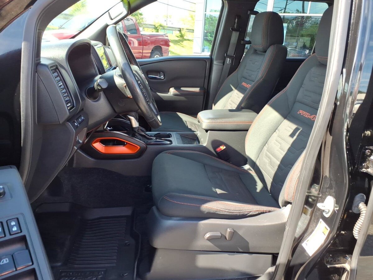 Used 2023 Nissan Frontier PRO-4X w/ Pro Convenience Package AWD/4WD image 20