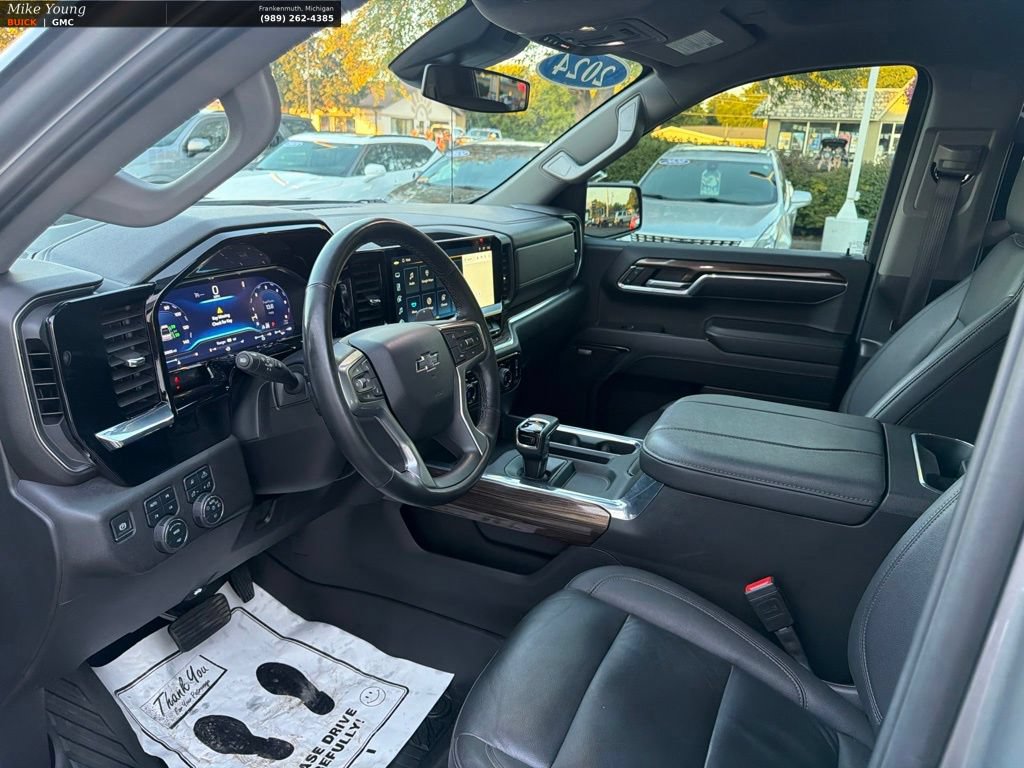 Used 2024 Chevrolet Silverado 1500 RST w/ RST All Star Premium Package AWD/4WD image 10