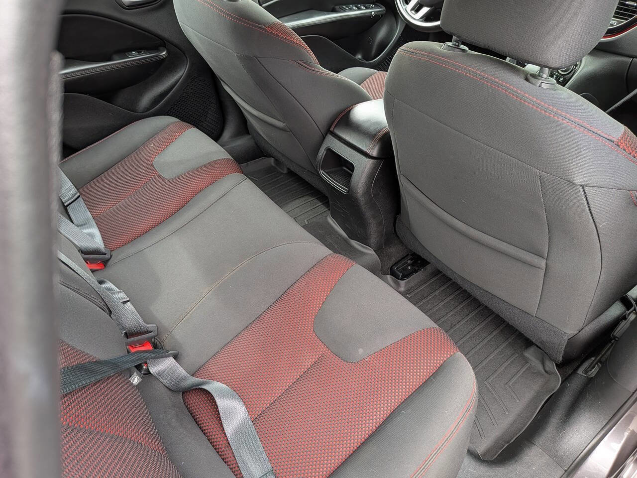 Used 2016 Dodge Dart SXT Sport image 21