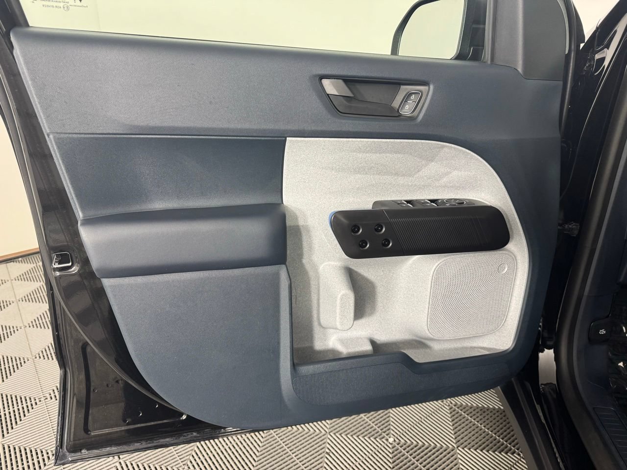 Used 2026 Ford Maverick XLT FWD image 9