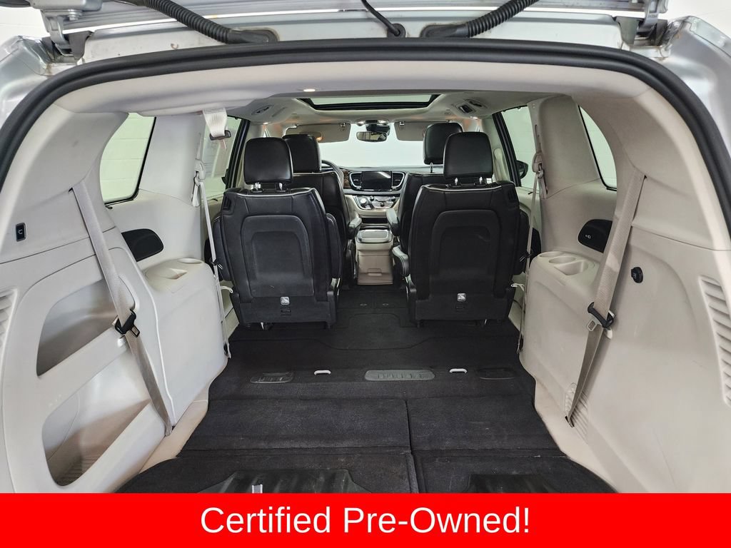 Certified 2023 Chrysler Pacifica Limited FWD image 32