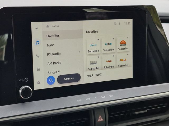 Certified 2025 Toyota Prius LE AWD/4WD image 20