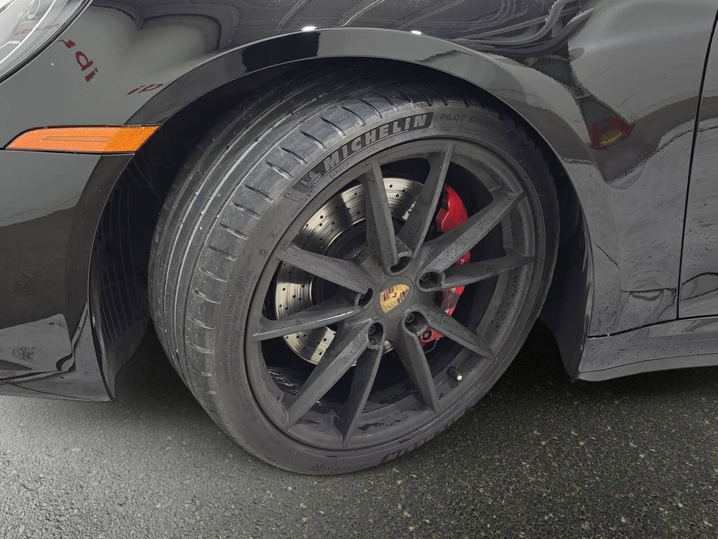 Used 2024 Porsche 911 Carrera 4S image 35