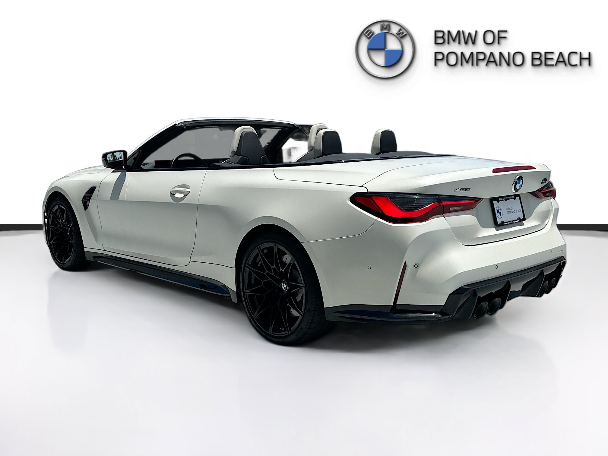 Used 2024 BMW M4 xDrive Competition w/ Executive Package AWD/4WD image 5
