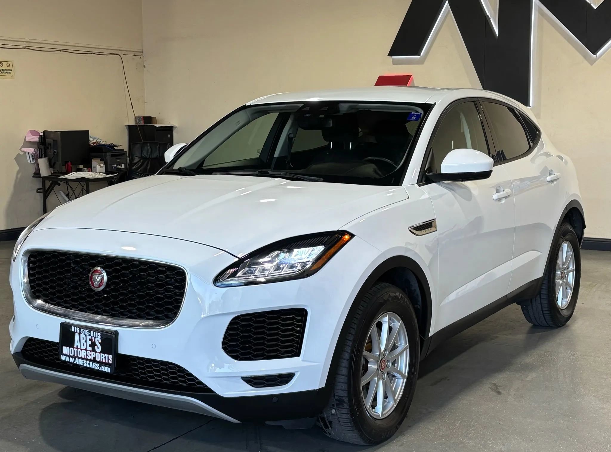Used 2019 Jaguar E-PACE P250 Sport Utility 4D AWD/4WD image 1