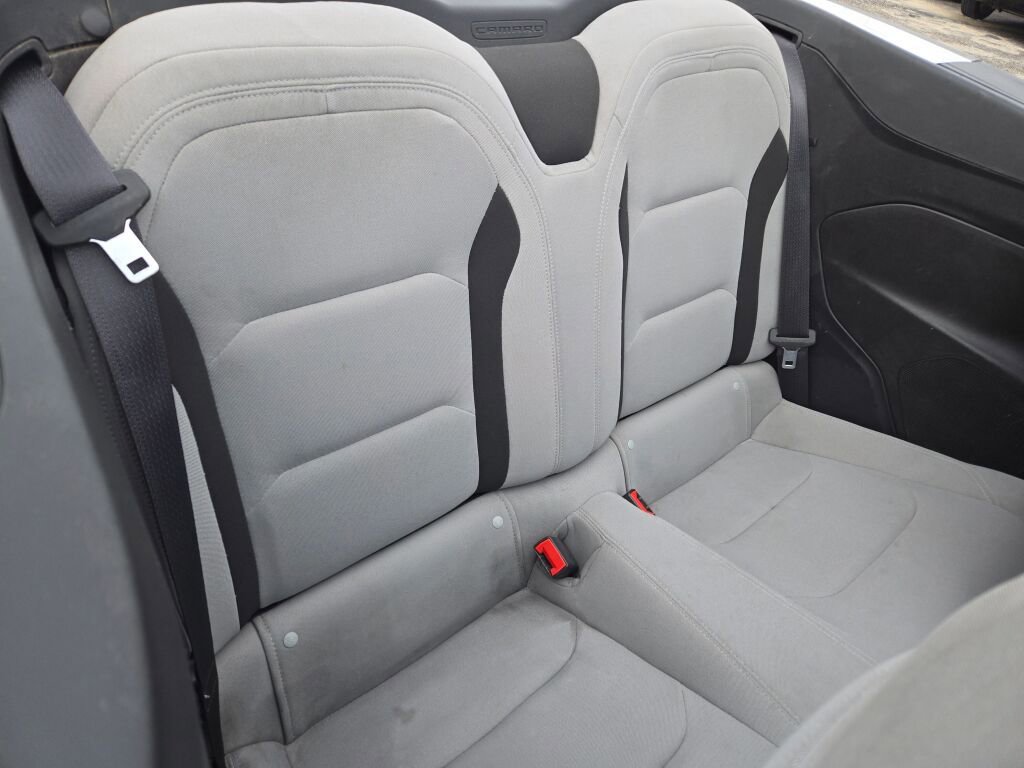 Used 2023 Chevrolet Camaro LT image 8