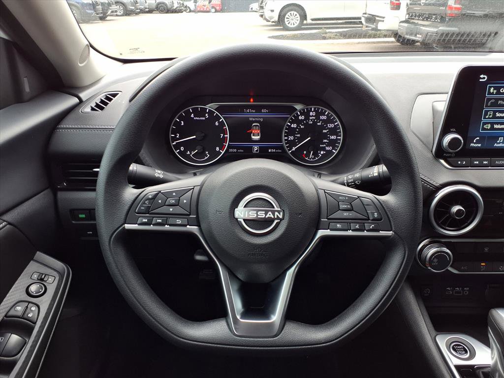 Used 2025 Nissan Sentra SV image 15