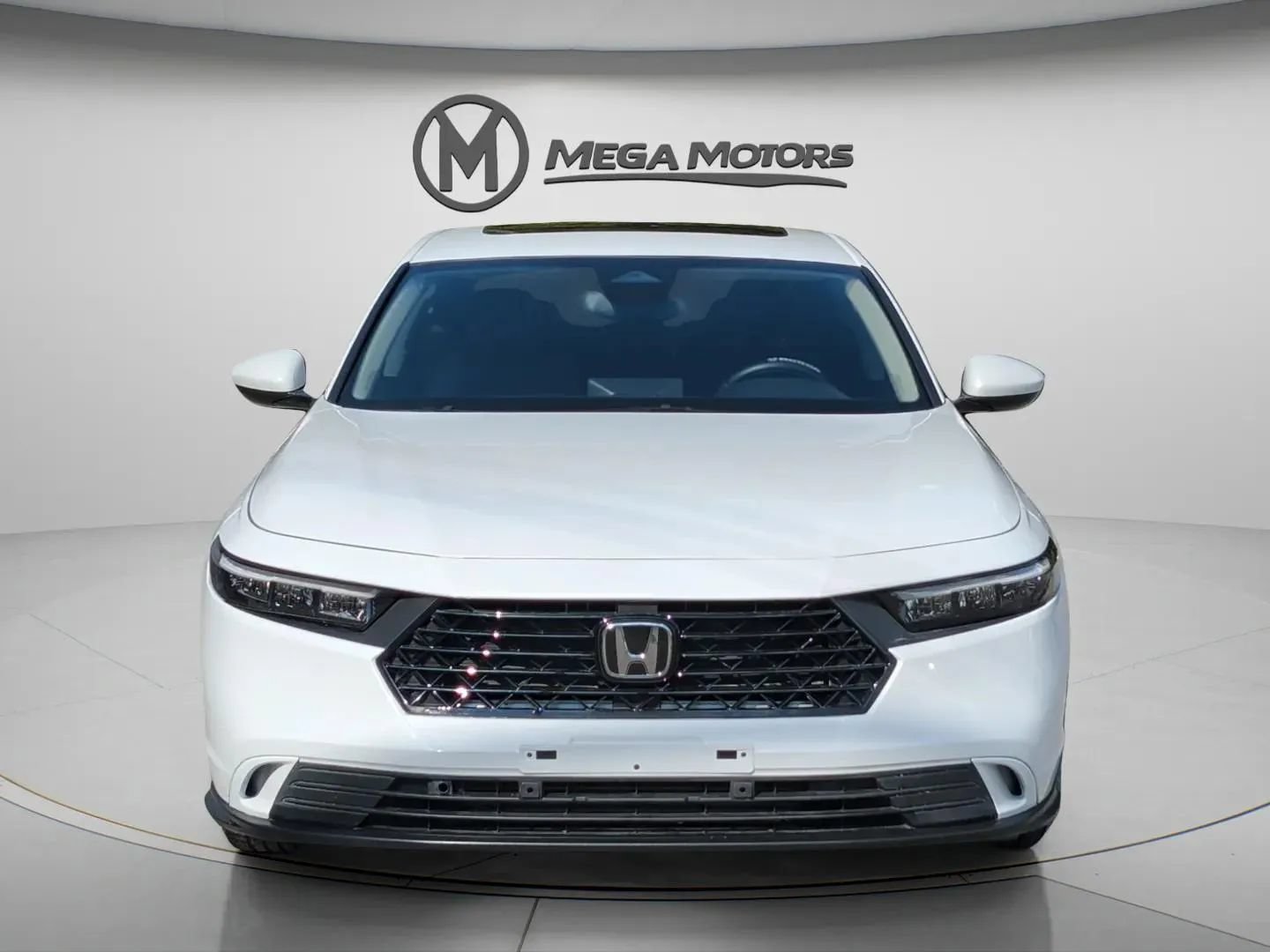 Used 2023 Honda Accord EX image 12