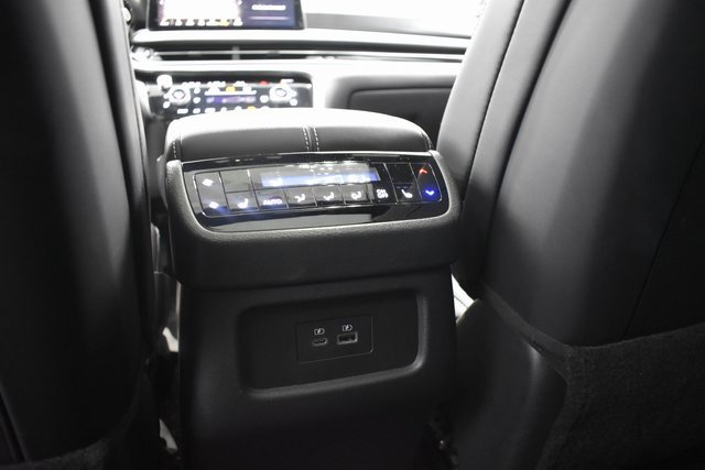 Used 2025 INFINITI QX60 Luxe w/ Black Edition image 36