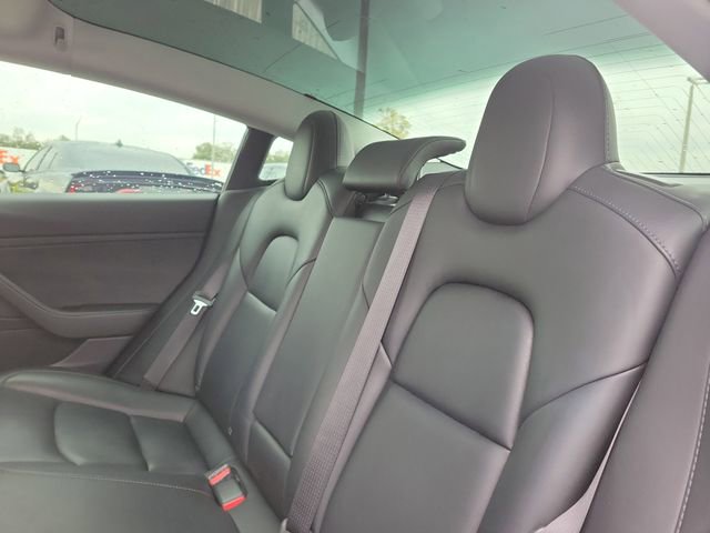 Used 2019 Tesla Model 3 Mid Range image 9