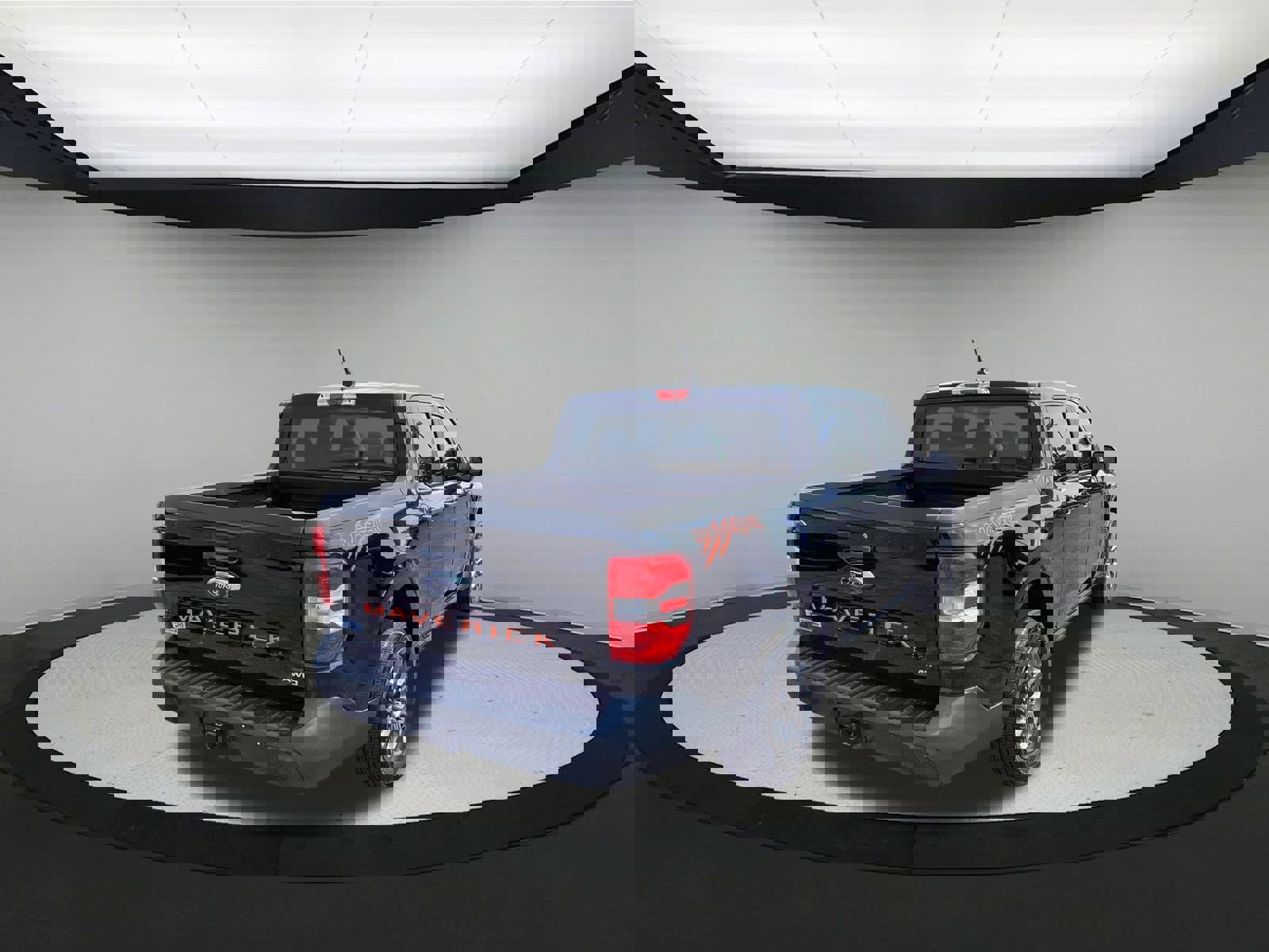 Used 2022 Ford Maverick XLT w/ Equipment Group 300A Standard image 8