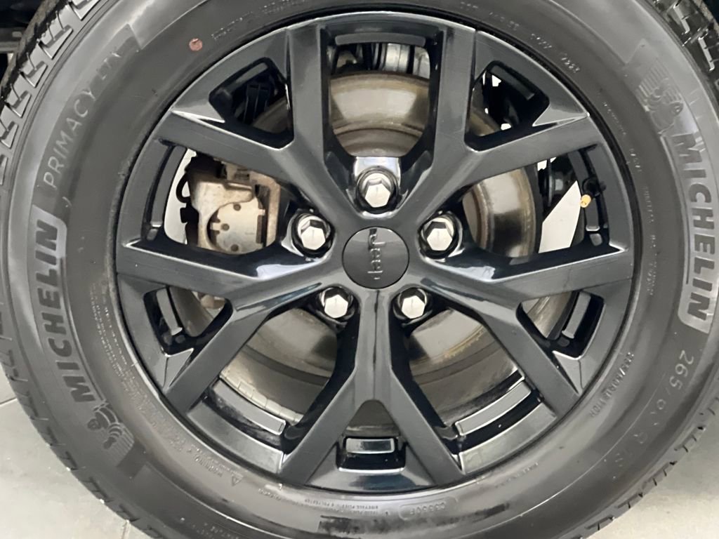 Used 2024 Jeep Grand Cherokee Altitude image 66