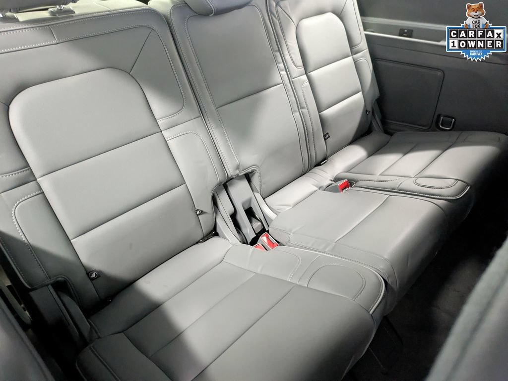 Used 2019 Lincoln Navigator Select w/ Technology Package AWD/4WD image 33