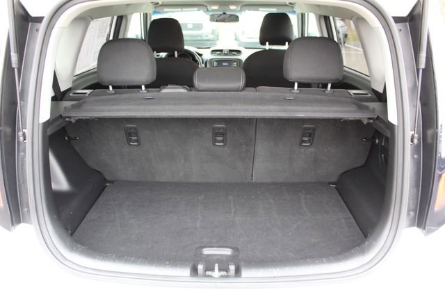 Used 2017 Kia Soul + image 5