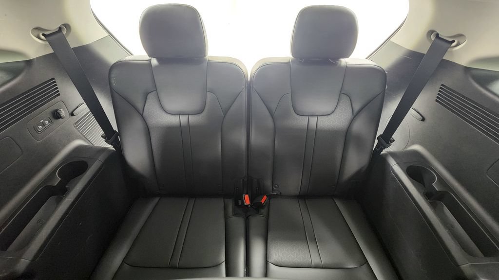 Used 2021 Kia Sorento S w/ Panoramic Sunroof Package FWD image 15