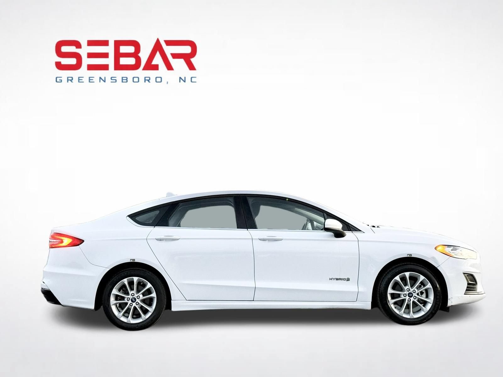 Used 2019 Ford Fusion SE FWD image 6