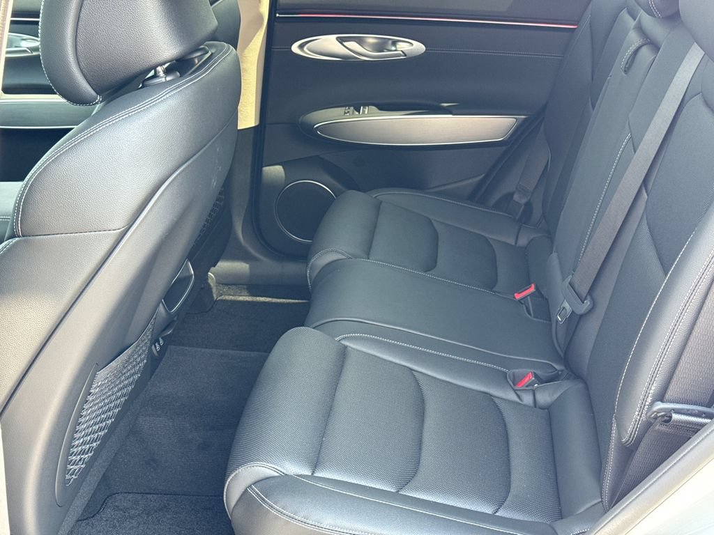 New 2026 Genesis GV70 2.5T Select AWD/4WD image 23