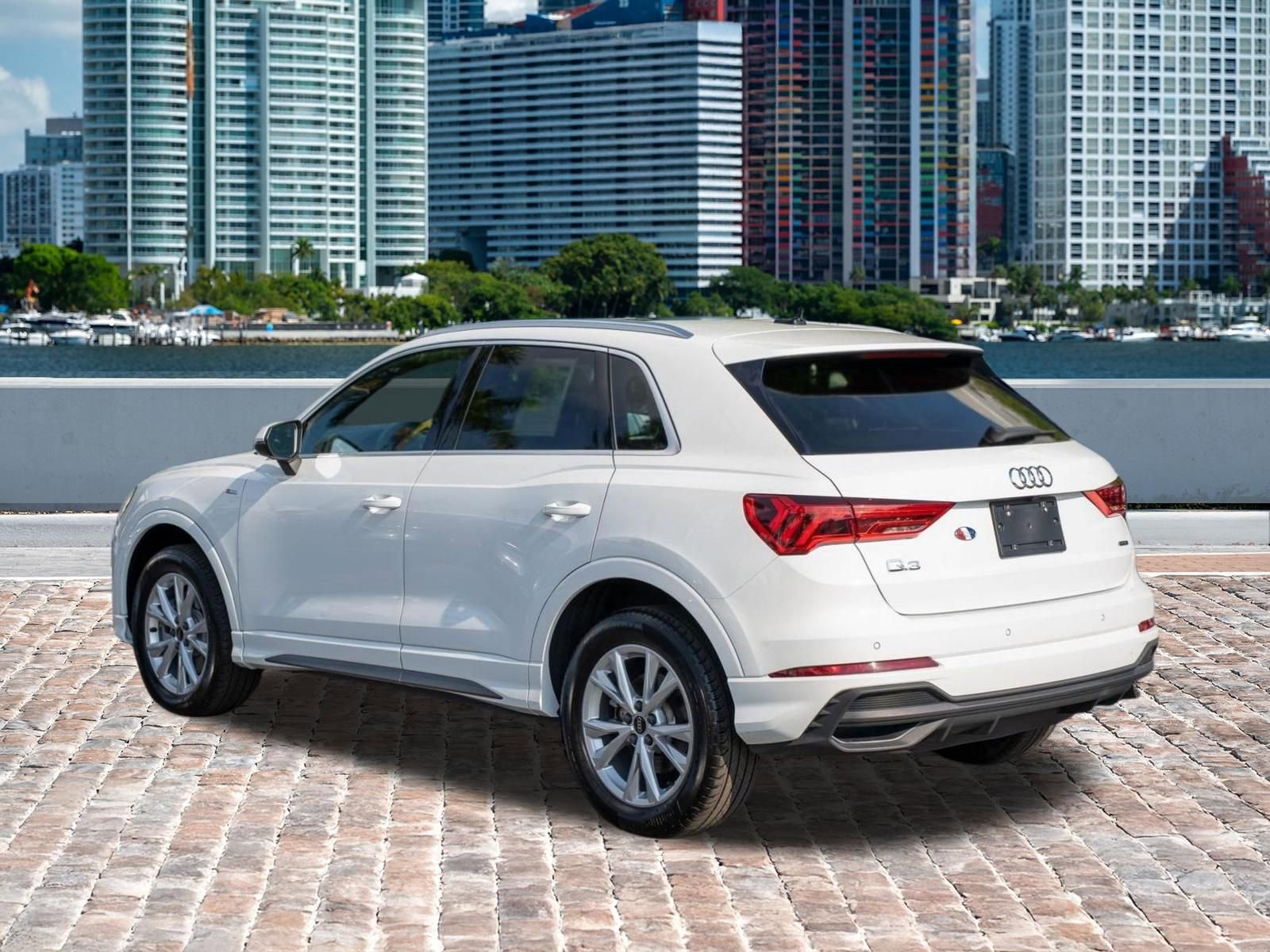 Used 2025 Audi Q3 2.0T Premium image 7