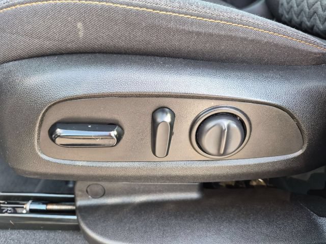 Used 2022 Chevrolet Equinox LT FWD image 13