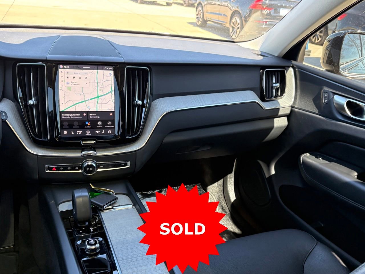 Certified 2025 Volvo XC60 B5 Plus image 16