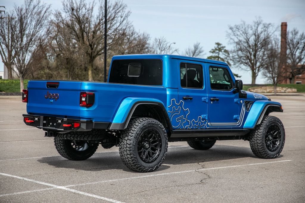New 2026 Jeep Gladiator Rubicon w/ Safety Group AWD/4WD image 8