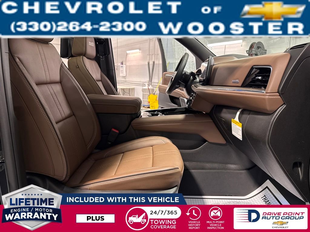 New 2026 Chevrolet Suburban High Country image 28