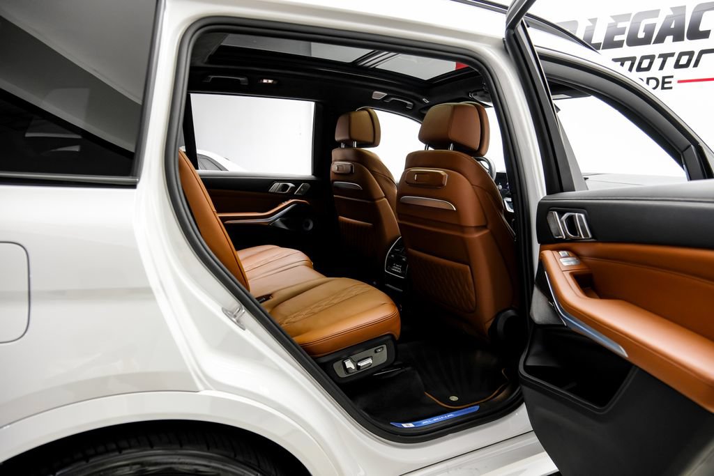 Used 2025 BMW ALPINA XB7 AWD/4WD image 49
