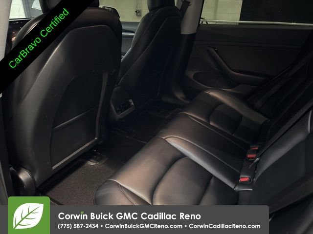 Used 2022 Tesla Model 3 Performance image 22