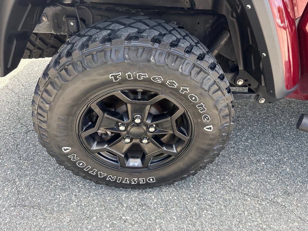 Used 2021 Jeep Gladiator Sport AWD/4WD image 11