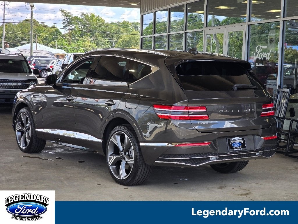 Used 2025 Genesis GV80 2.5T Prestige image 2