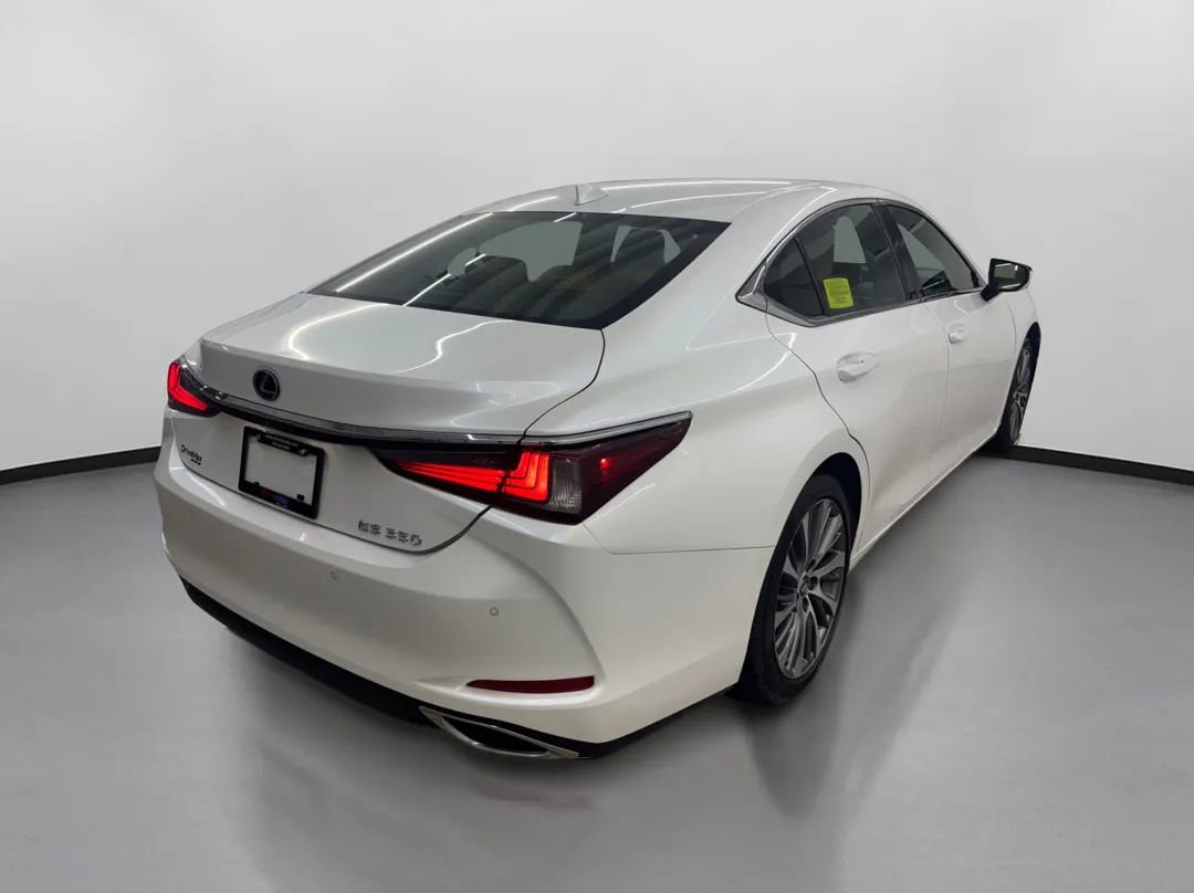 Used 2019 Lexus ES 350 w/ Premium Package image 10