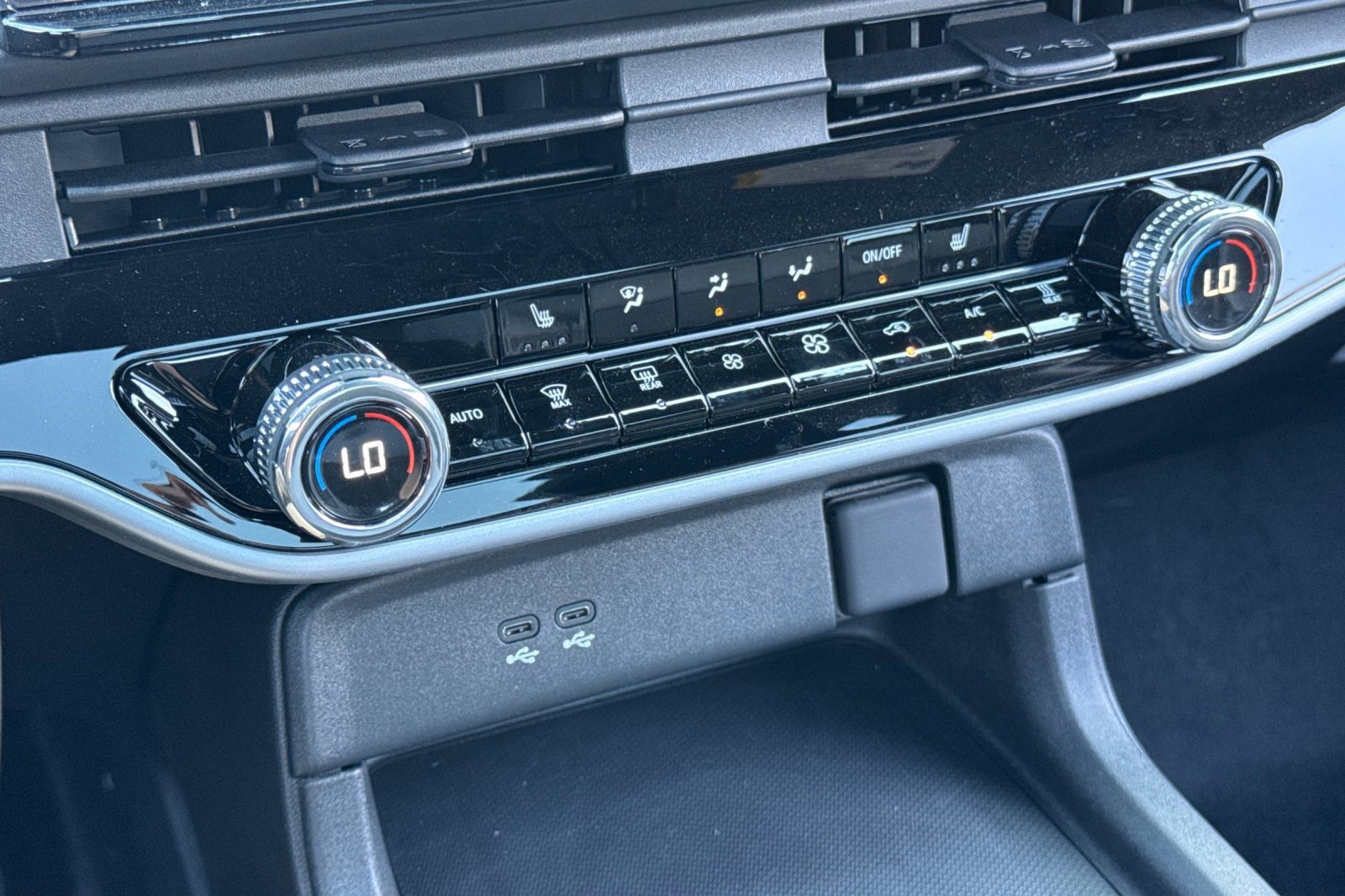 New 2025 Honda Prologue Touring image 17