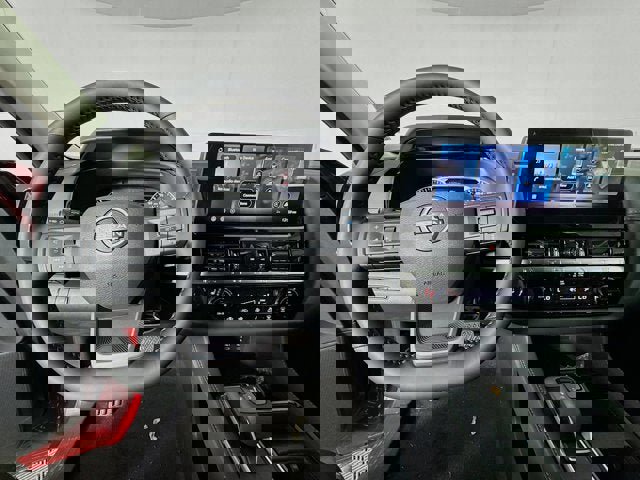 New 2026 Nissan Pathfinder SV image 27