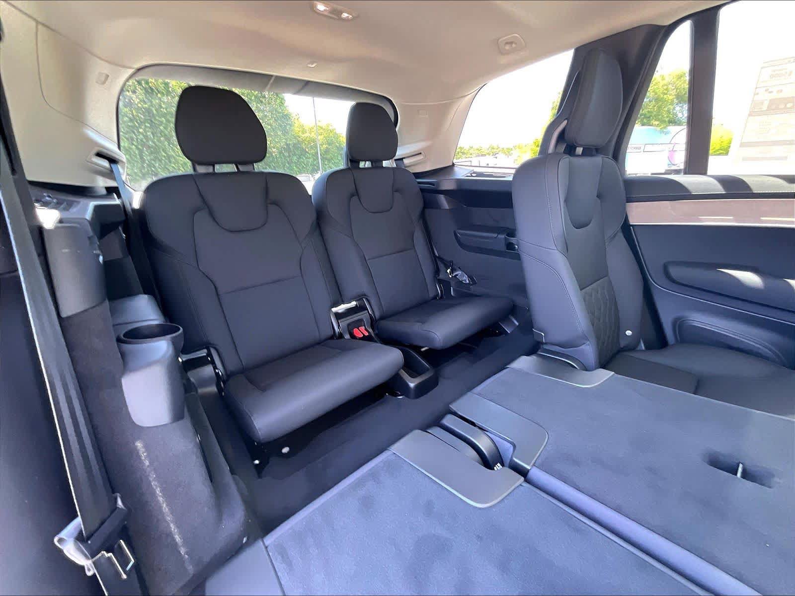 New 2026 Volvo XC90 B6 Core AWD/4WD image 28