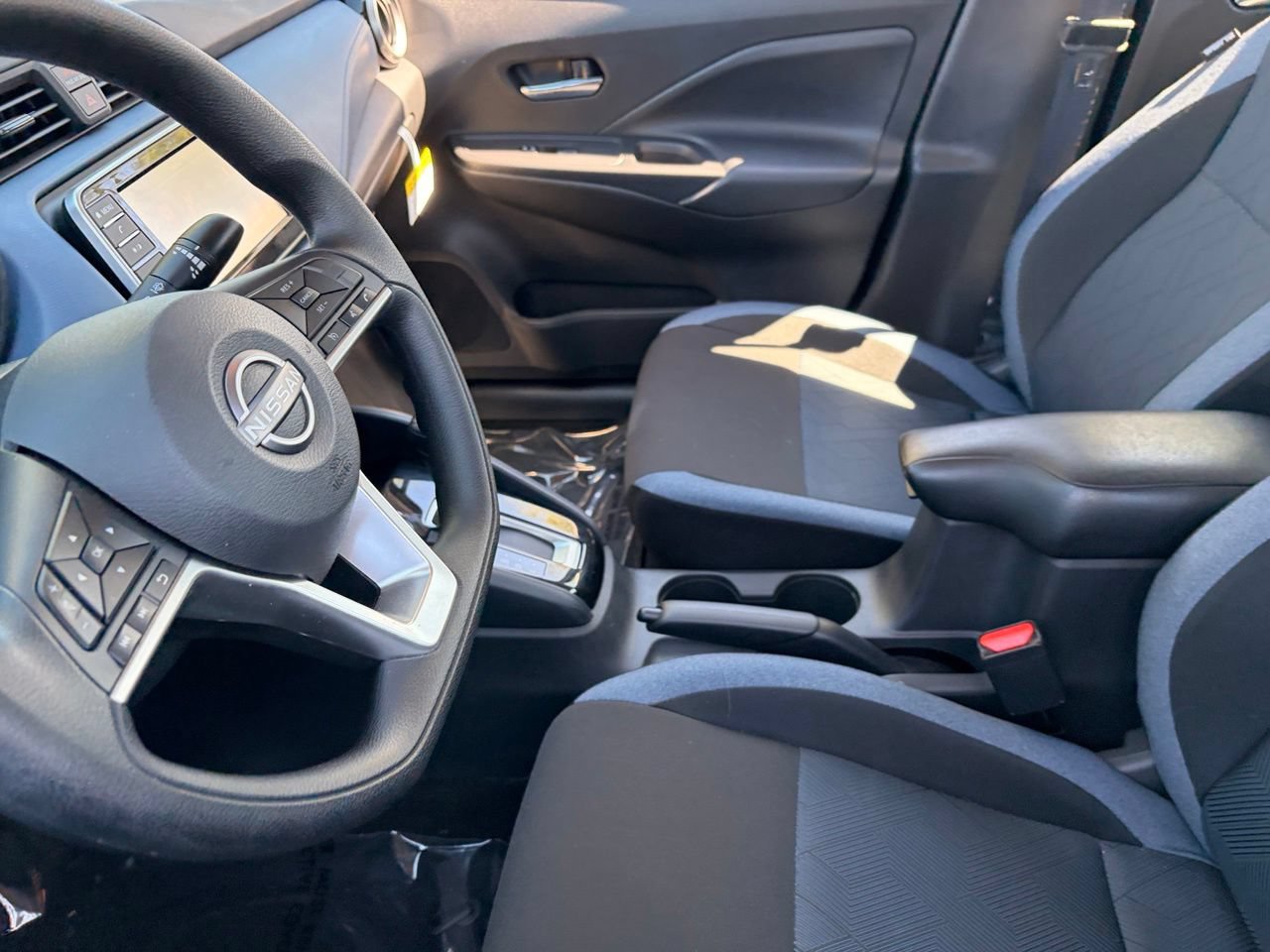 Certified 2024 Nissan Versa SV FWD image 17