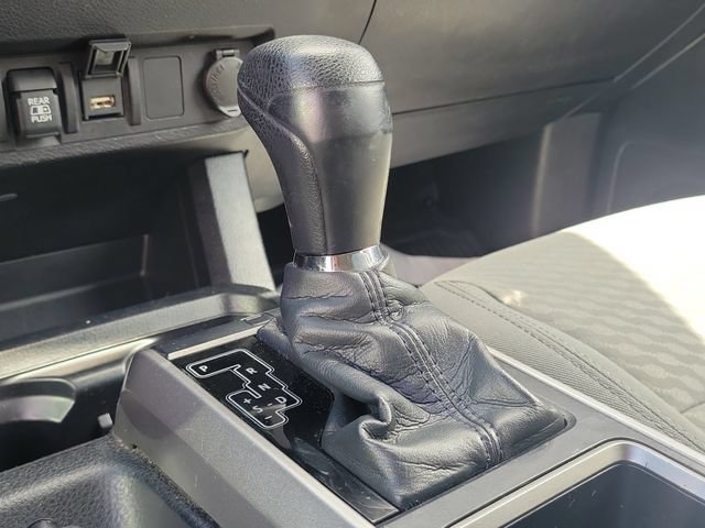 Used 2021 Toyota Tacoma SR5 RWD image 28