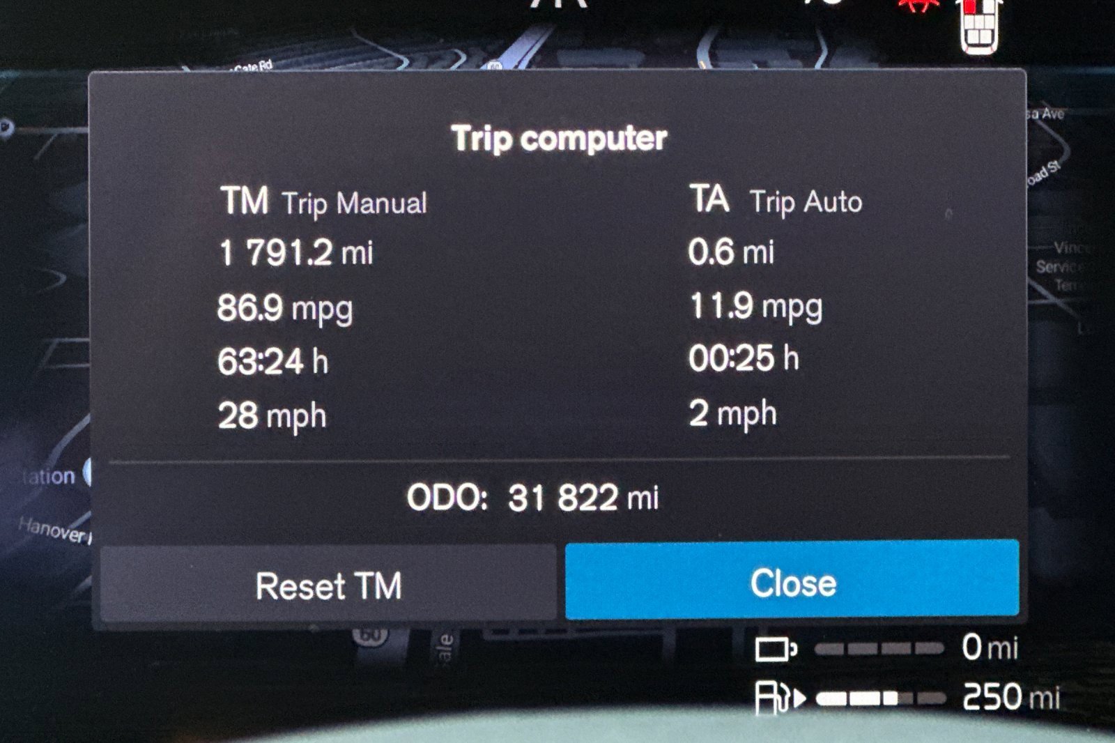 Used 2023 Volvo XC90 T8 Plus w/ Protection Package Premier image 31