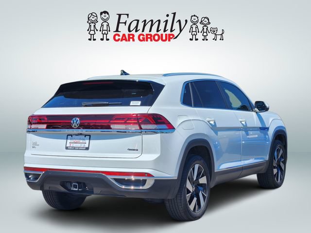 Used 2024 Volkswagen Atlas Cross Sport SEL AWD/4WD image 4